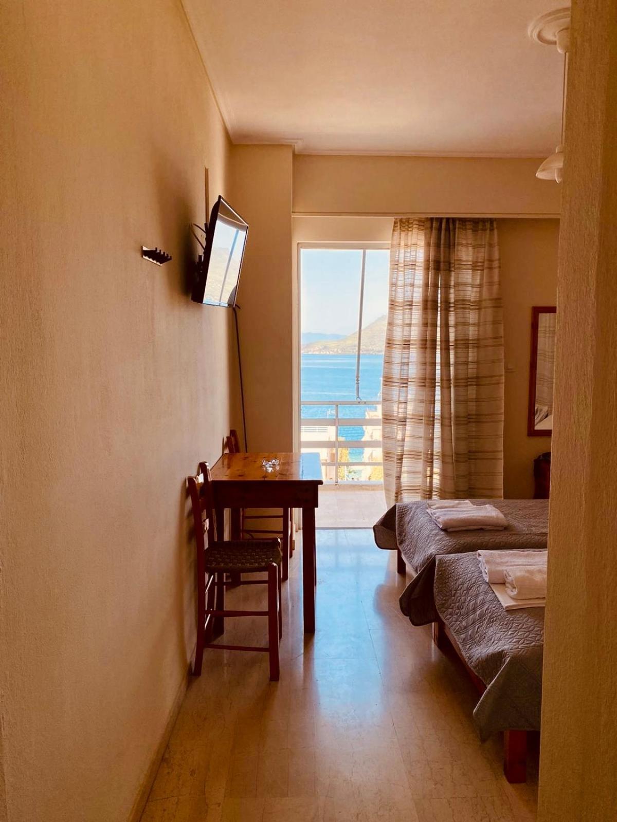 Alexiou Studios Loutra Edipsou  Luaran gambar