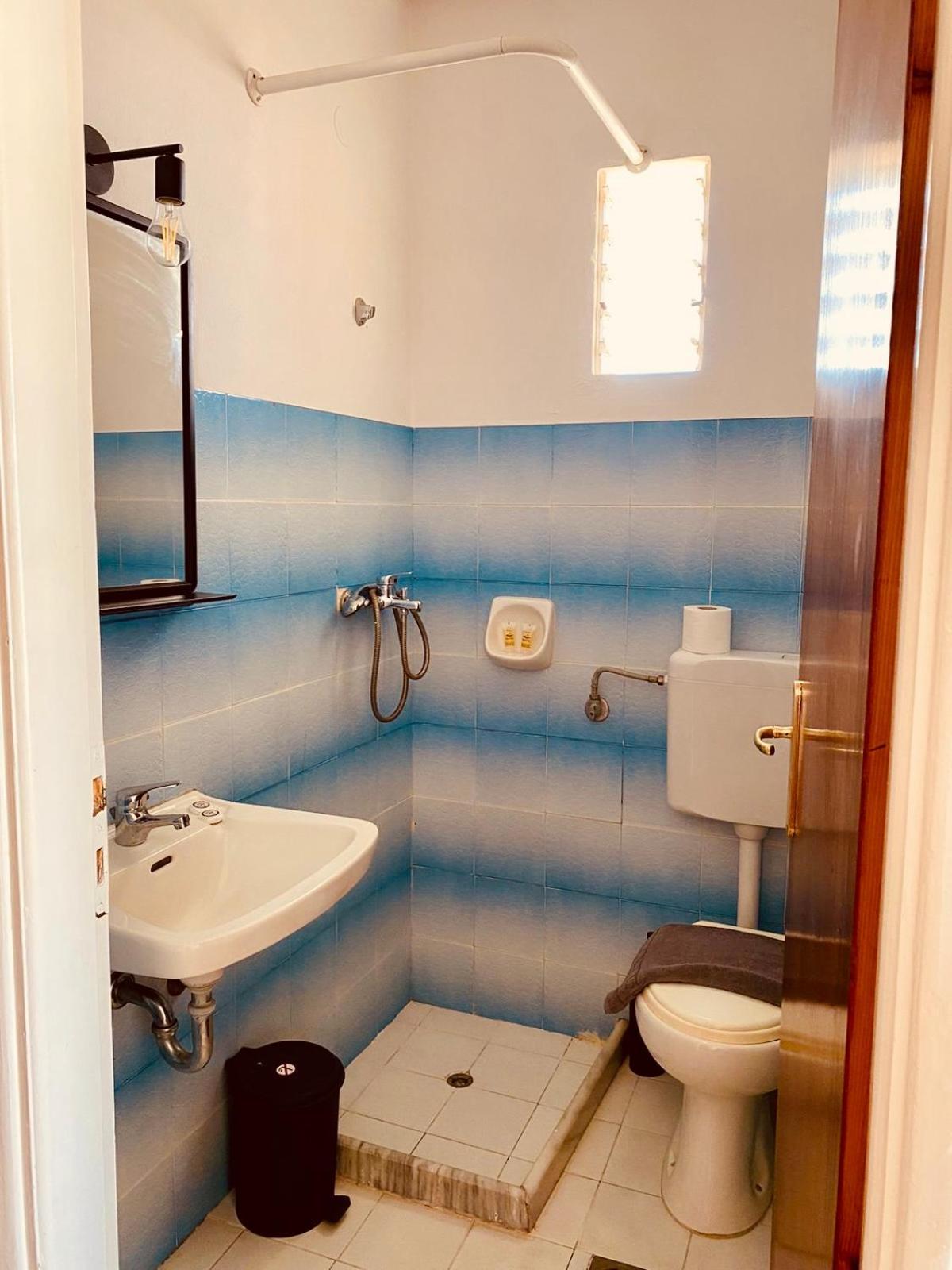 Alexiou Studios Loutra Edipsou  Luaran gambar